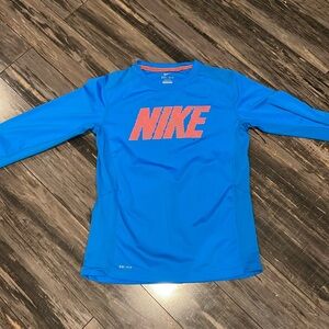 Nike Dri Fit boy L